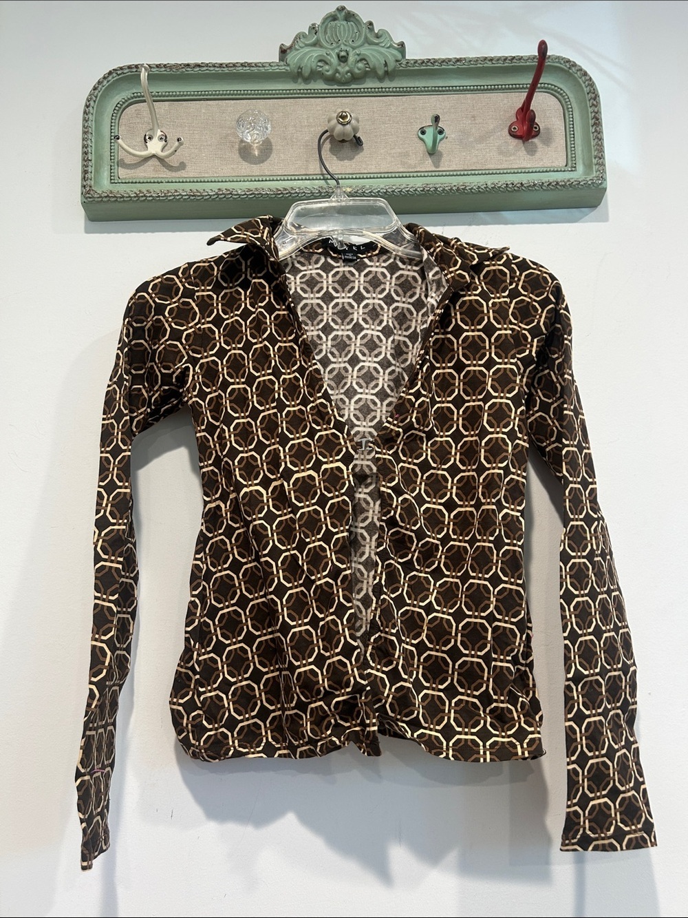 Motel Women's Brown Geometric retro Long-Sleeve Shirt small collared 70s print